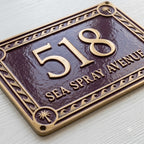 Phoenicia Waves Hausnummernschild aus Aluminiumguss – personalisiertes, handgefertigtes Hausschild
