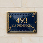 Phoenicia Heritage Hausnummernschild aus Gusseisen – Handgefertigtes, individuelles Hausschild